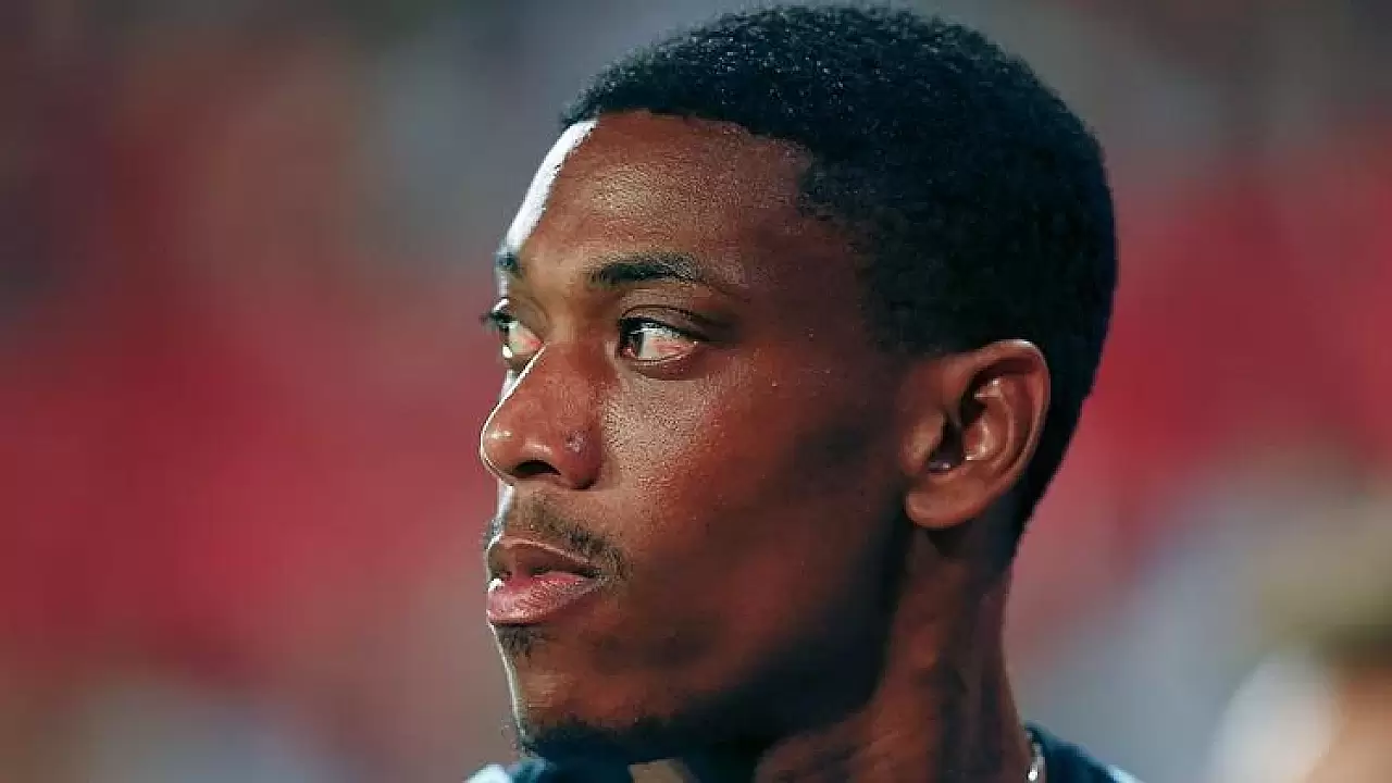 Galatasaray, transfer piyasasında sürpriz bir adım atarak Anthony Martial'i kadrosuna katmak için harekete geçti!