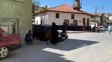 Üvey oğluyla yaşanan kavgada hayatını kaybeden 15 yaşındaki genç, acı dolu bir sonla veda etti.