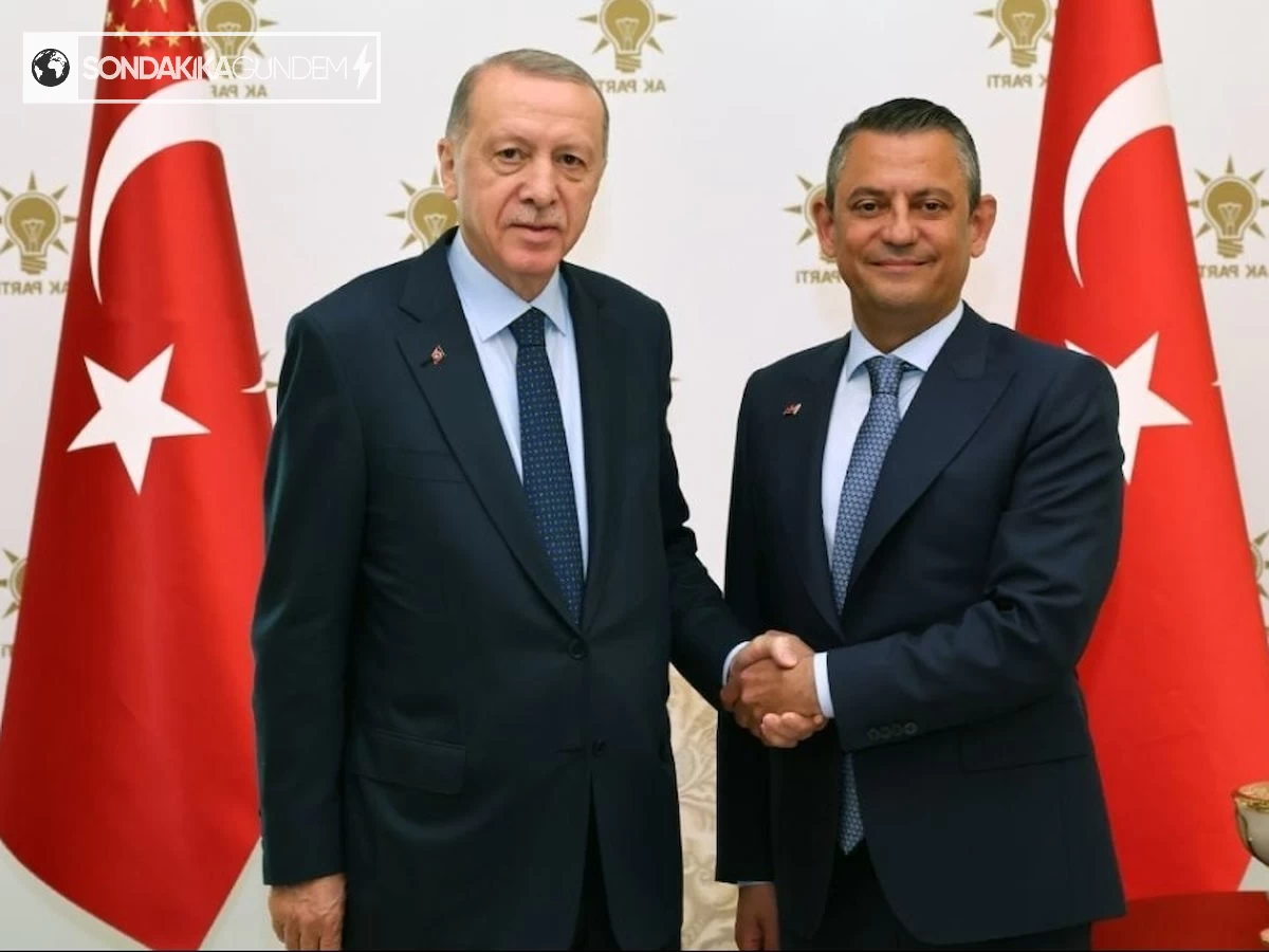 Vatandaşlar, 'normal hayata dönüş süreci'nde beklenen adımın heyecanını yaşıyor
